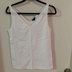Ann Taylor VNeck Tank Top